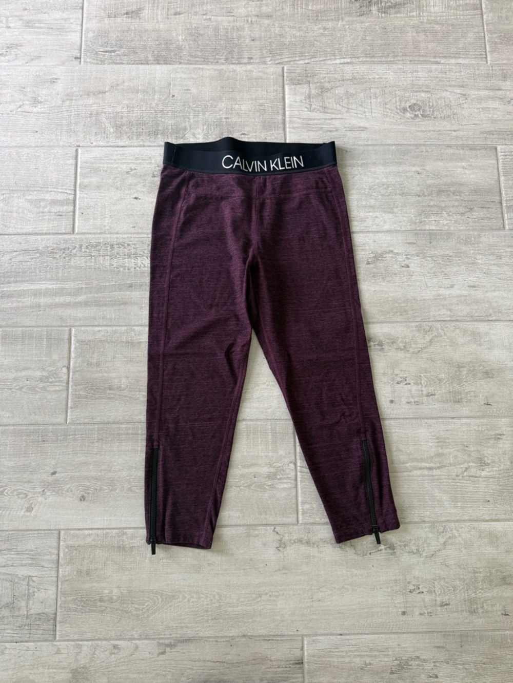 Calvin Klein Leggings with zipper on the bottom